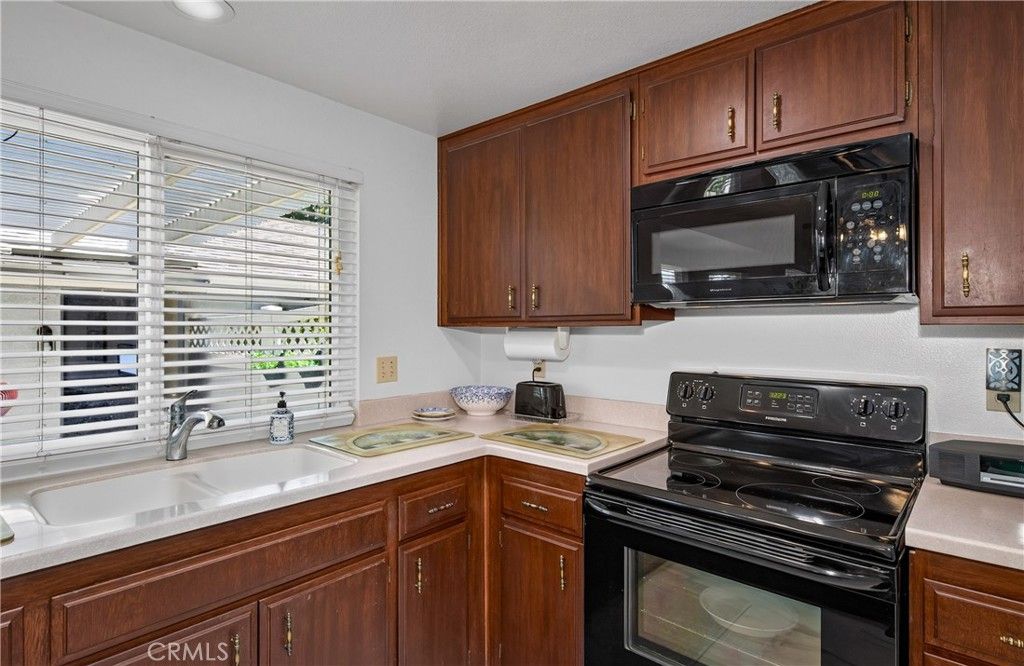 Image 11 of property listing at 25791 Sunrise Way, Loma Linda, CA 92354