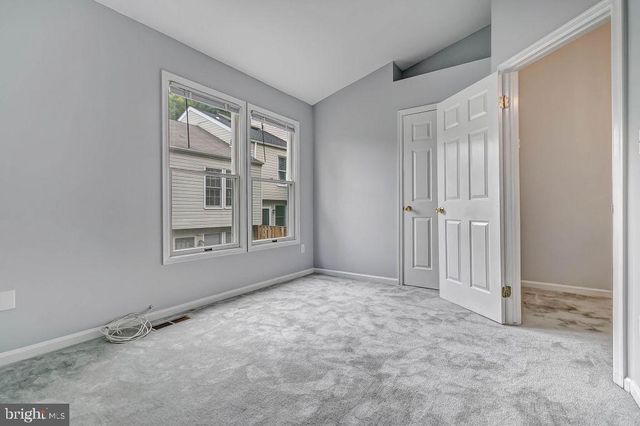 5035 9TH ST S, Arlington, VA 22204
