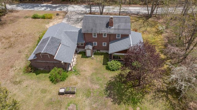 54 Towle Road, Chester, NH 03036