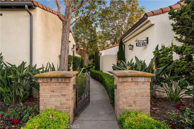 102 Chantilly, Irvine, CA 92620