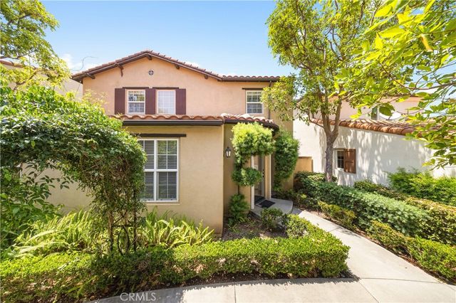 102 Chantilly, Irvine, CA 92620