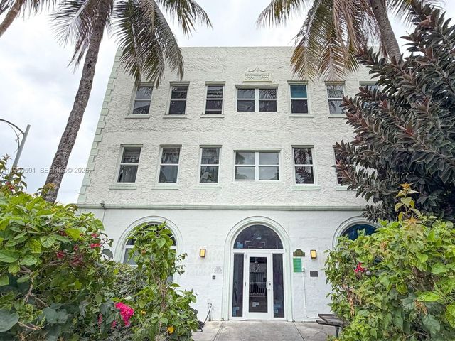 802 Euclid Ave 301, Miami Beach, FL 33139