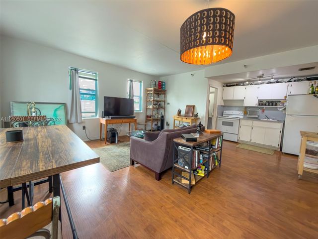 802 Euclid Ave 301, Miami Beach, FL 33139