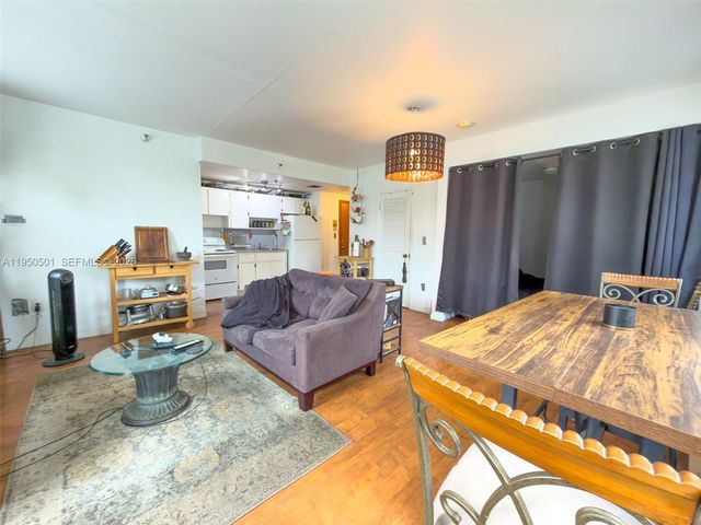 802 Euclid Ave 301, Miami Beach, FL 33139