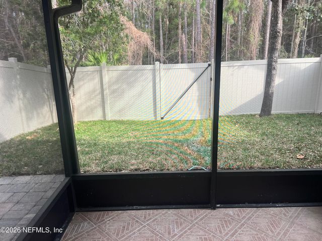 1545 VINELAND Circle B, Fleming Island, FL 32003