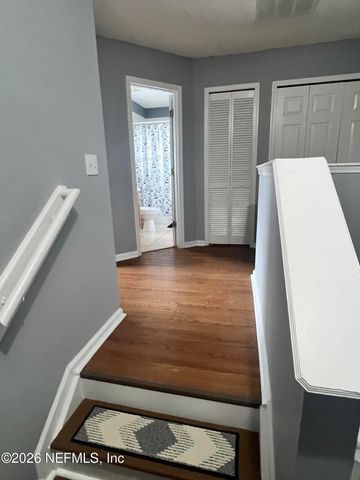 1545 VINELAND Circle B, Fleming Island, FL 32003