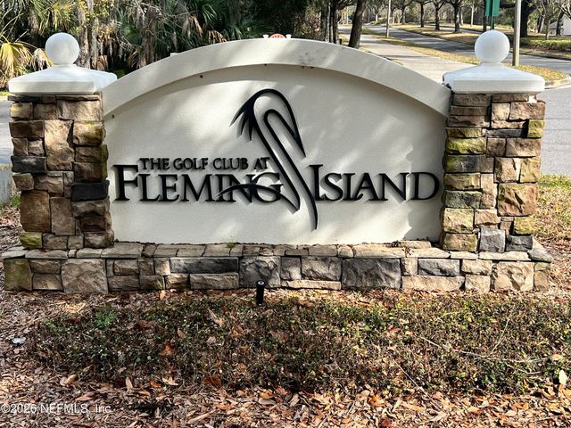 1545 VINELAND Circle B, Fleming Island, FL 32003