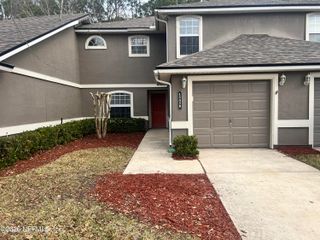 1545 VINELAND Circle B, Fleming Island, FL 32003