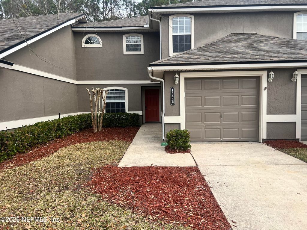 1545 VINELAND Circle B, Fleming Island, FL 32003