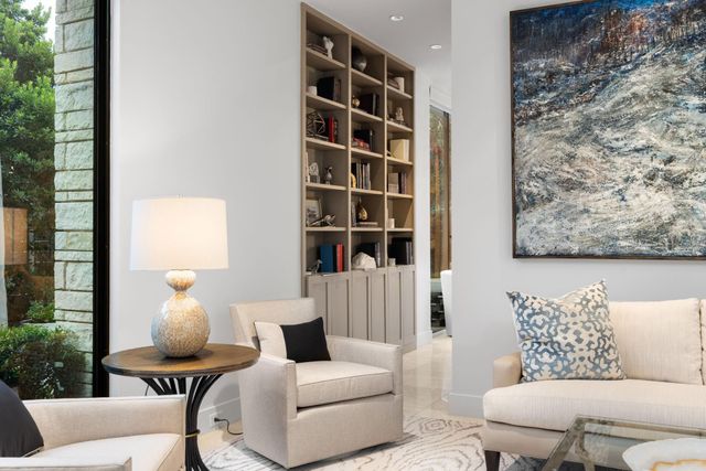 2114 Potomac Drive A, Houston, TX 77057