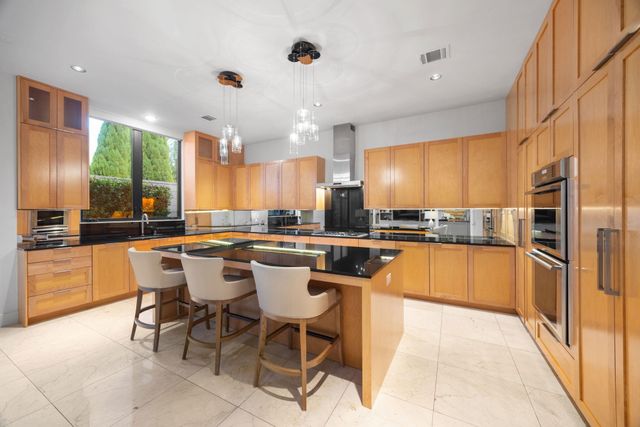 2114 Potomac Drive A, Houston, TX 77057