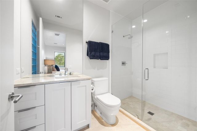 2114 Potomac Drive A, Houston, TX 77057