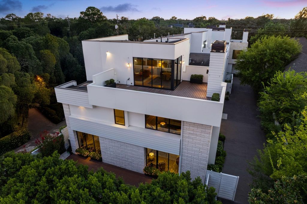 2114 Potomac Drive A, Houston, TX 77057