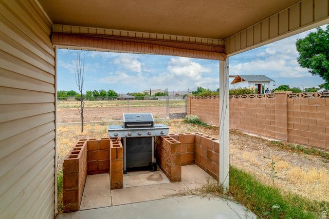 145 N 380 W, La Verkin, UT 84745