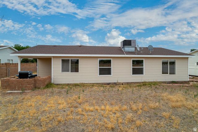 145 N 380 W, La Verkin, UT 84745