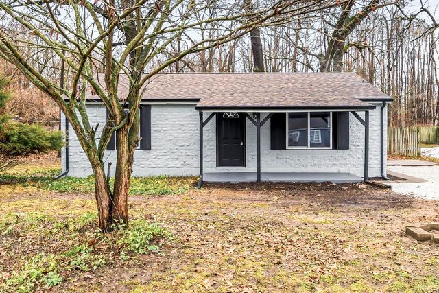 55345 Hollywood Boulevard, South Bend, IN 46628