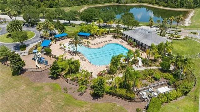 2822 MAPLE BROOK LOOP, Lutz, FL 33558