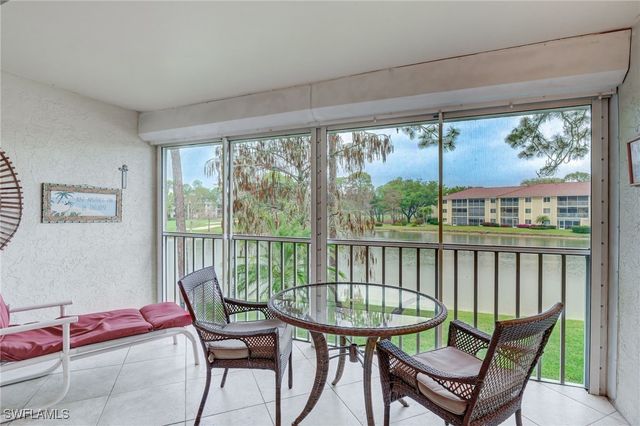 5875 Cobblestone LN D202, Naples, FL 34112