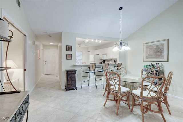 5875 Cobblestone LN D202, Naples, FL 34112