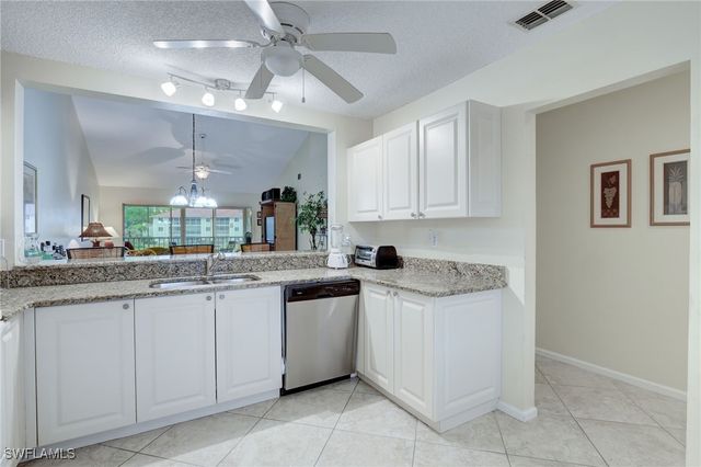 5875 Cobblestone LN D202, Naples, FL 34112