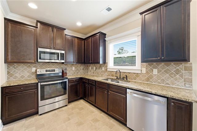47 Maple Hill Drive, Newnan, GA 30265