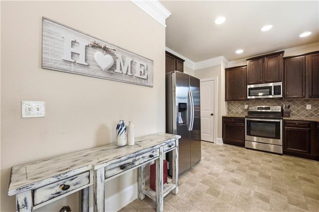 47 Maple Hill Drive, Newnan, GA 30265