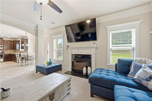 47 Maple Hill Drive, Newnan, GA 30265