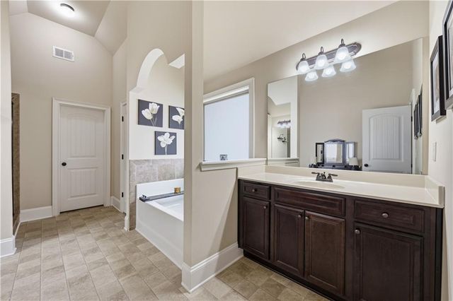 47 Maple Hill Drive, Newnan, GA 30265
