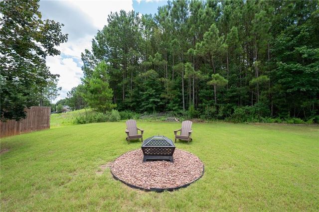 47 Maple Hill Drive, Newnan, GA 30265