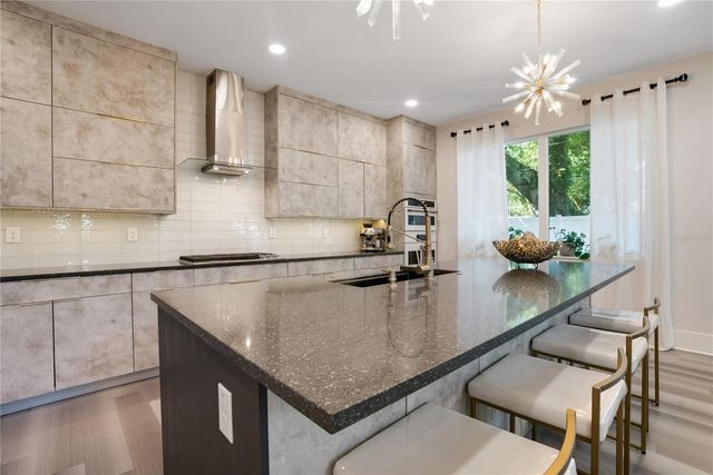 2140 CATALINA DRIVE, Clearwater, FL 33764