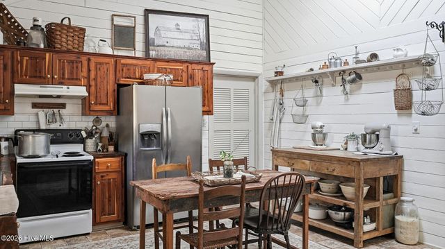 260 Lick Creek Drive, Carthage, NC 28327