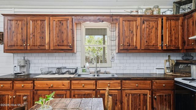 260 Lick Creek Drive, Carthage, NC 28327