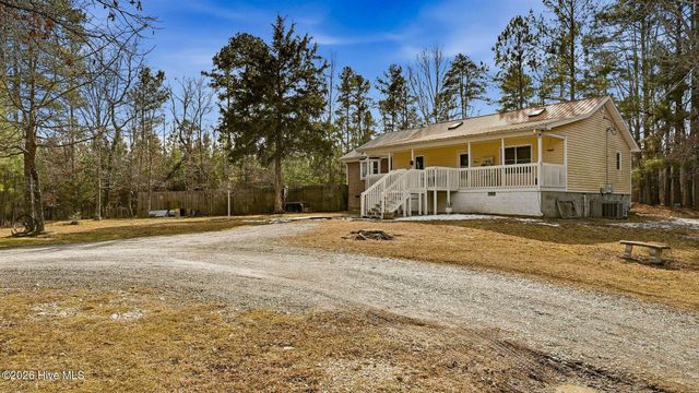 260 Lick Creek Drive, Carthage, NC 28327