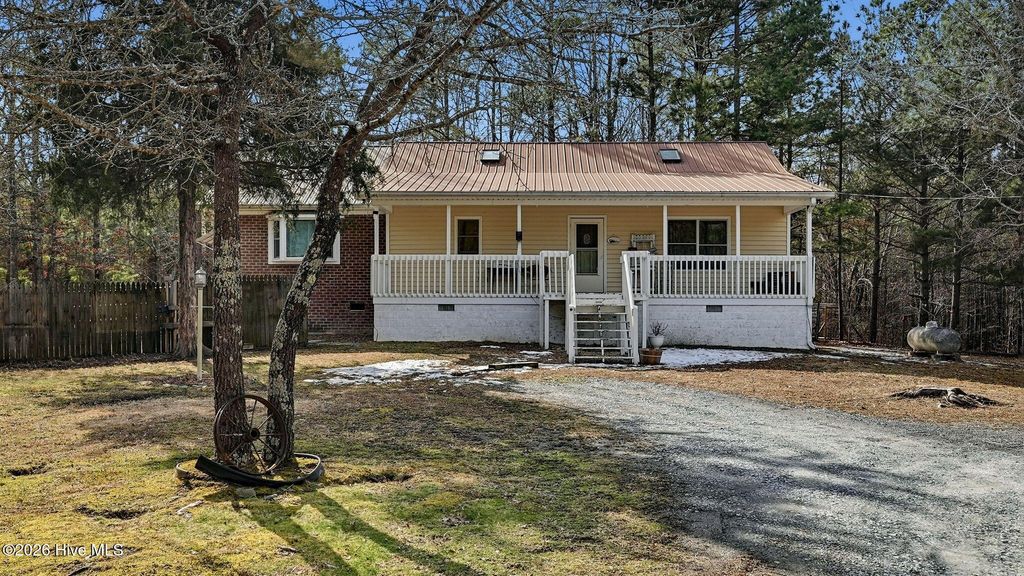 260 Lick Creek Drive, Carthage, NC 28327