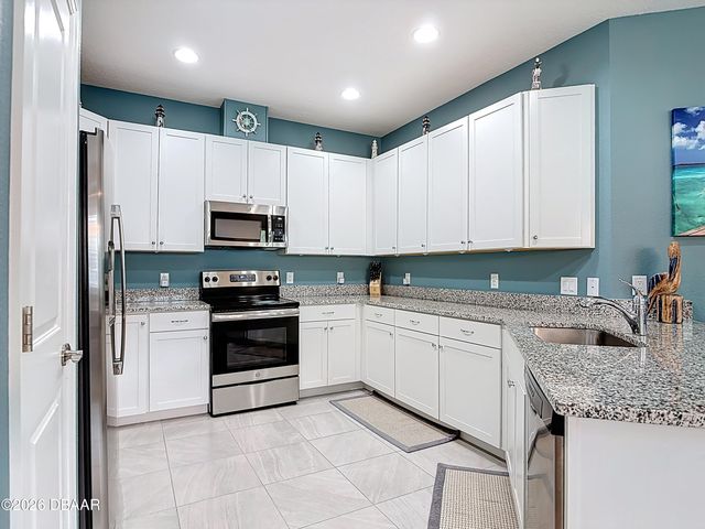 1002 Sea Shell Court, Daytona Beach, FL 32124