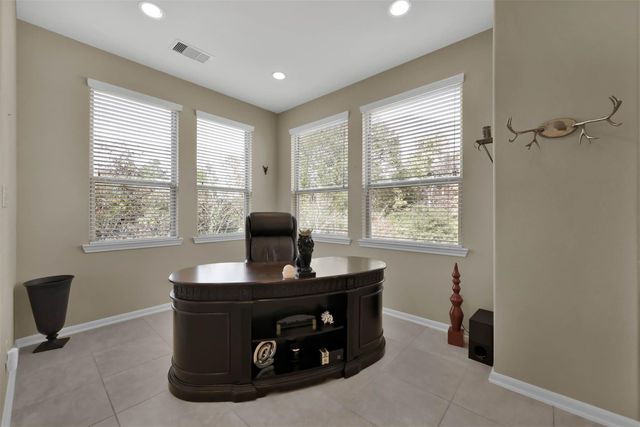 210 Cheswood Forest Place, Montgomery, TX 77316