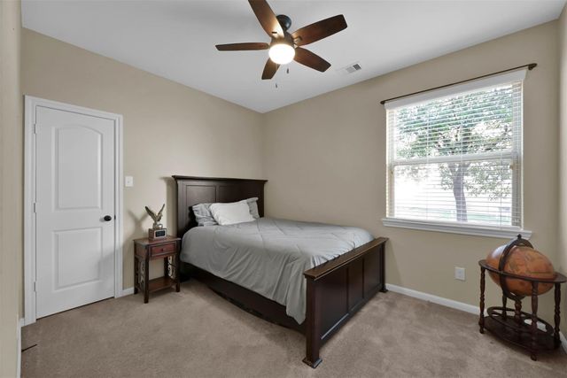 210 Cheswood Forest Place, Montgomery, TX 77316