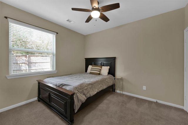 210 Cheswood Forest Place, Montgomery, TX 77316
