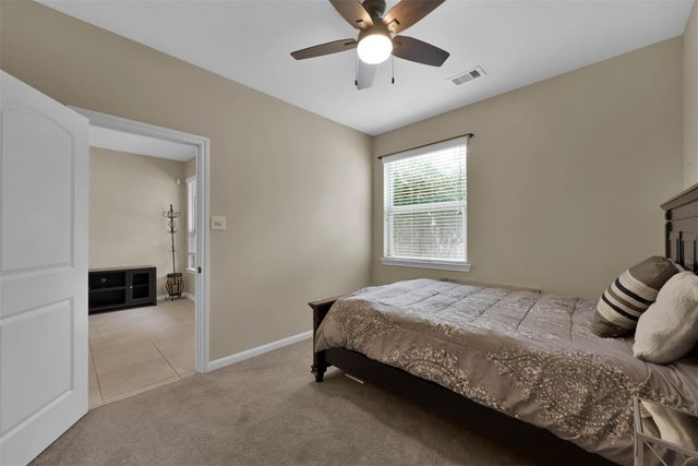 210 Cheswood Forest Place, Montgomery, TX 77316