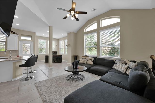 210 Cheswood Forest Place, Montgomery, TX 77316