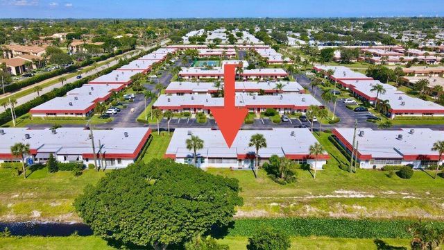 5800 W Fernley Dr Drive W 40, Greenacres, FL 33415