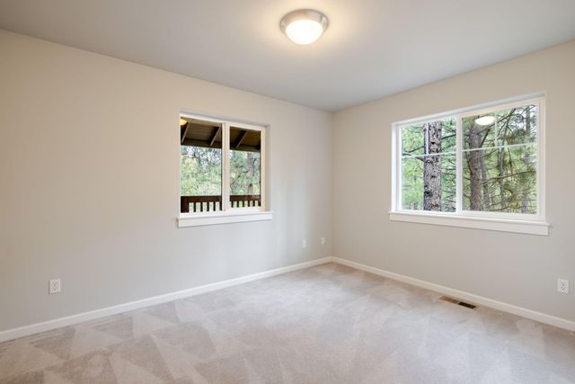 14450 Mountain View Loop, Sisters, OR 97759