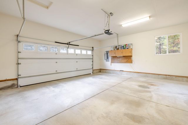 14450 Mountain View Loop, Sisters, OR 97759