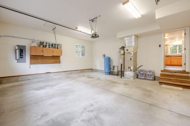 14450 Mountain View Loop, Sisters, OR 97759