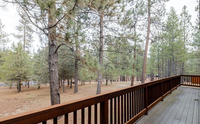 14450 Mountain View Loop, Sisters, OR 97759