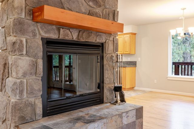 14450 Mountain View Loop, Sisters, OR 97759