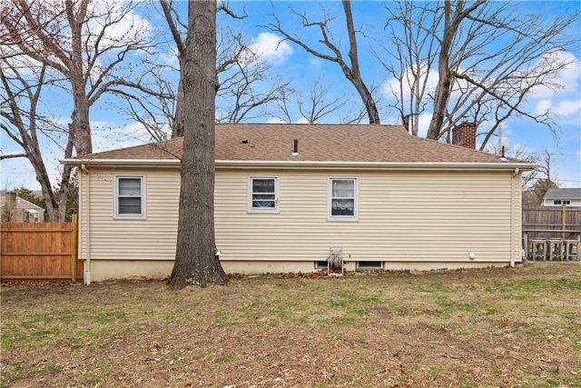 6 Harrington Drive, Johnston, RI 02919