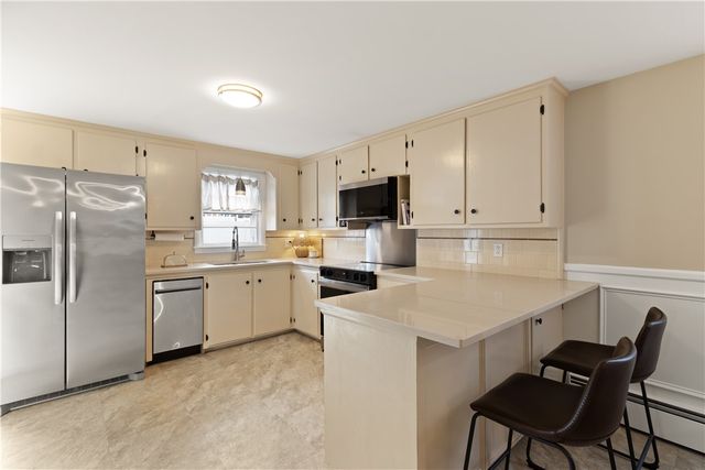 6 Harrington Drive, Johnston, RI 02919