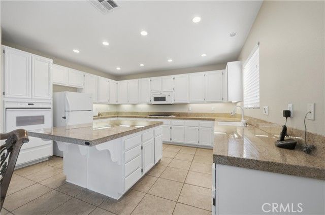36050 Redgrave Way, Murrieta, CA 92562