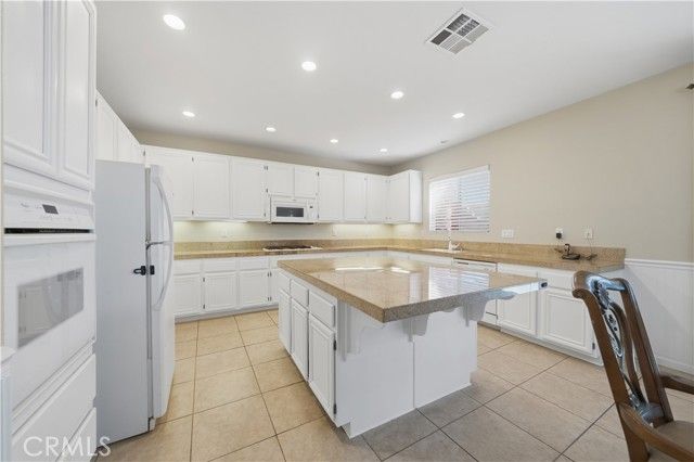 36050 Redgrave Way, Murrieta, CA 92562